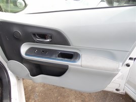 2012 Toyota Prius C White 1.5L AT #Z24593